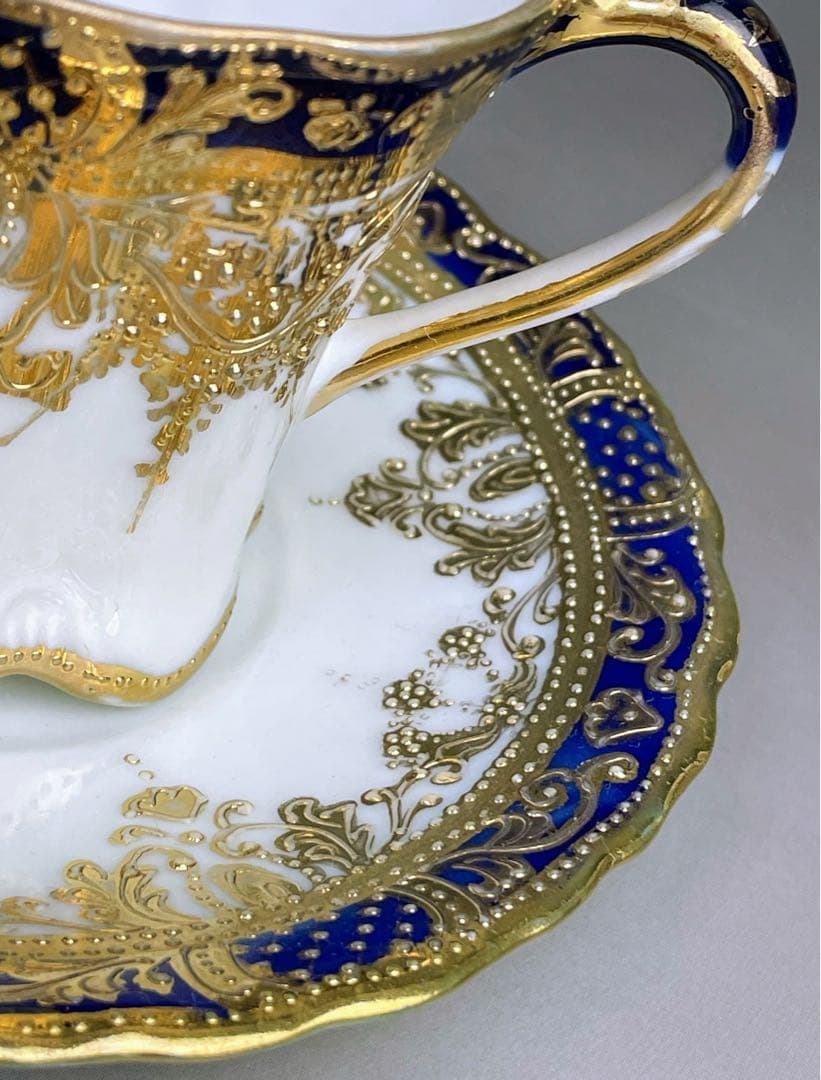 【美品】オールドノリタケ 金盛り カップ＆ソーサー 金彩 メープルリーフ