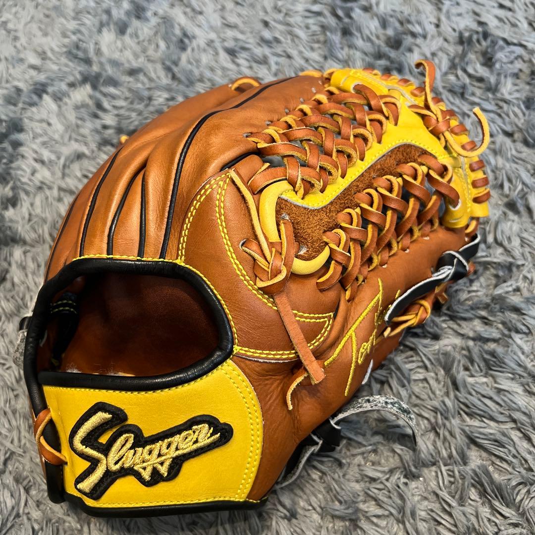 鳥谷引退記念グラブ　スラッガー　M-00