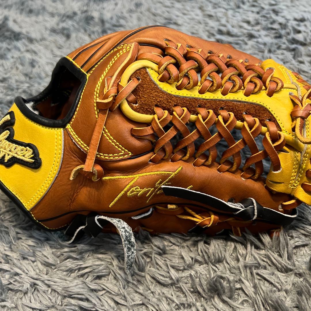 鳥谷引退記念グラブ　スラッガー　M-00