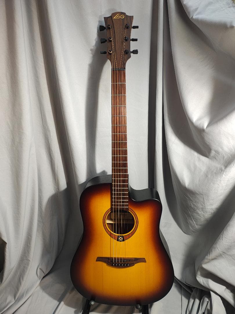 LAG-T70DCE エレアコ サンバースト