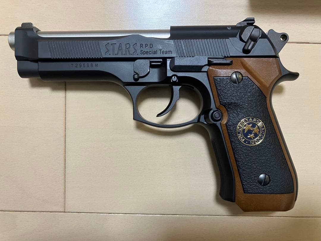 東京マルイ バイオハザード サムライエッジ　スタンダードモデル　ガスガン