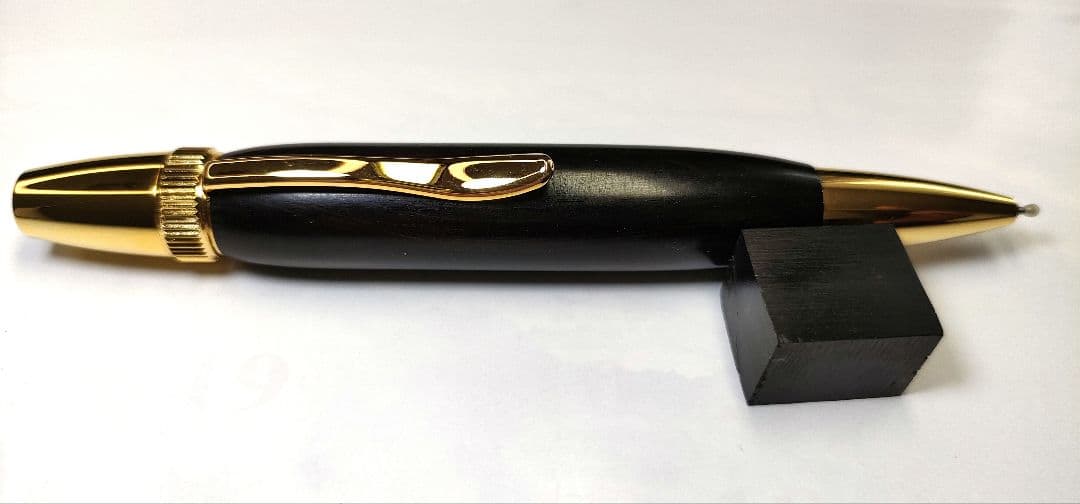 幻の銘木【青黒檀】パトリオットボールペン