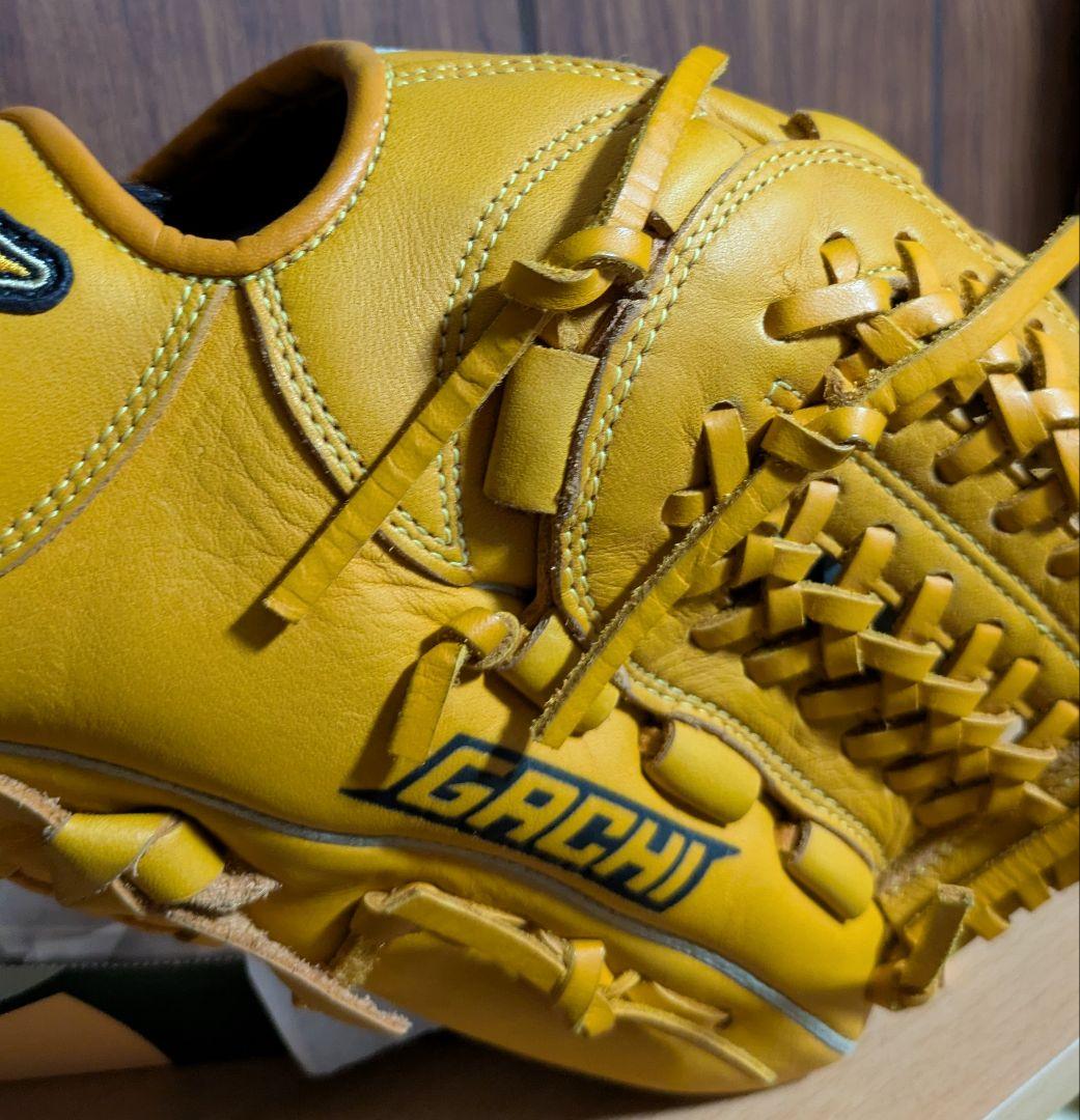 Mizuno イエロー グローブ