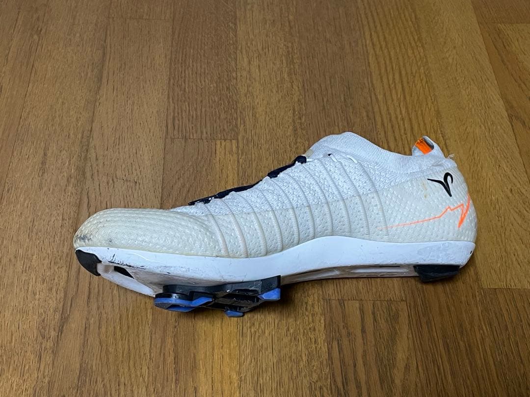 DMT KR-SL POGI's限定カラー　43.5