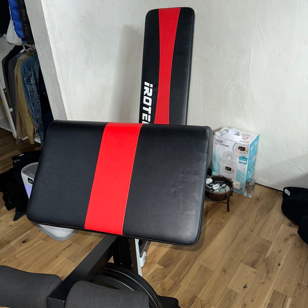 iROTEC トレーニングベンチレッグエクステンションレッグカール引き取りのみ