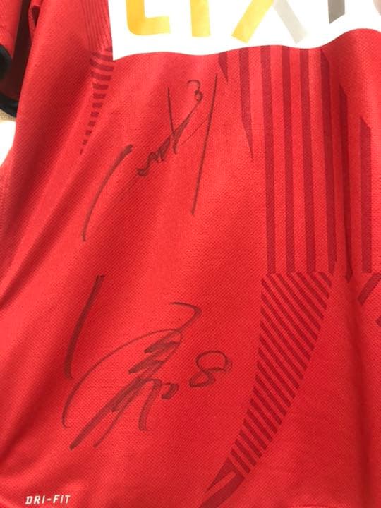 鹿島アントラーズ ユニフォーム　XL 2011 サイン入り　興梠　野沢選手