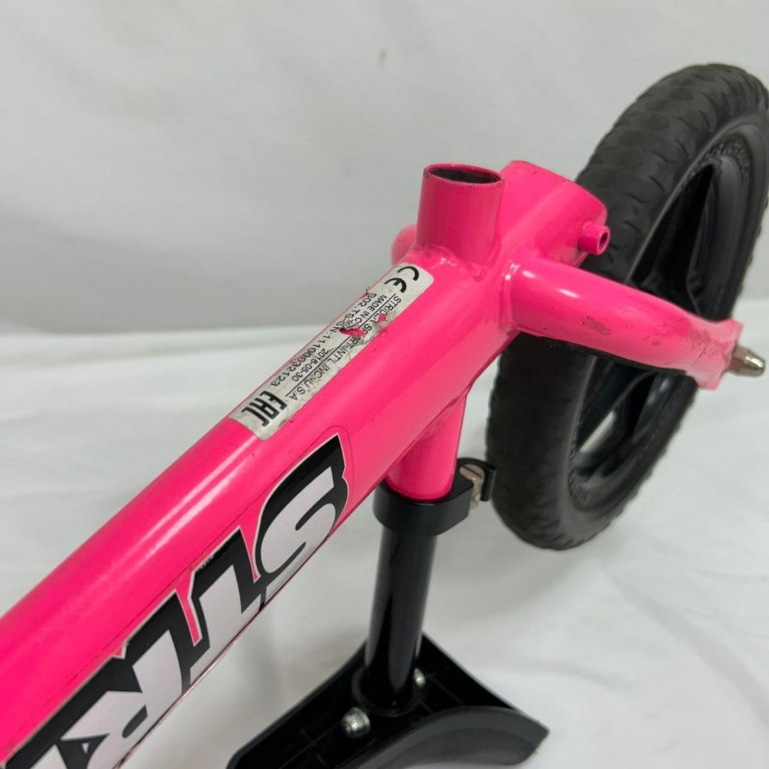 ストライダー 12インチ ピンク スタンド付き STRIDER キックバイク