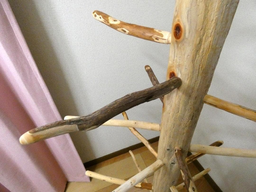 【中型鳥さん用】高さ139cm♬見晴らしのいい螺旋状式止まり木