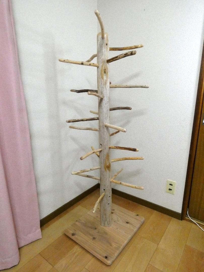 【中型鳥さん用】高さ139cm♬見晴らしのいい螺旋状式止まり木