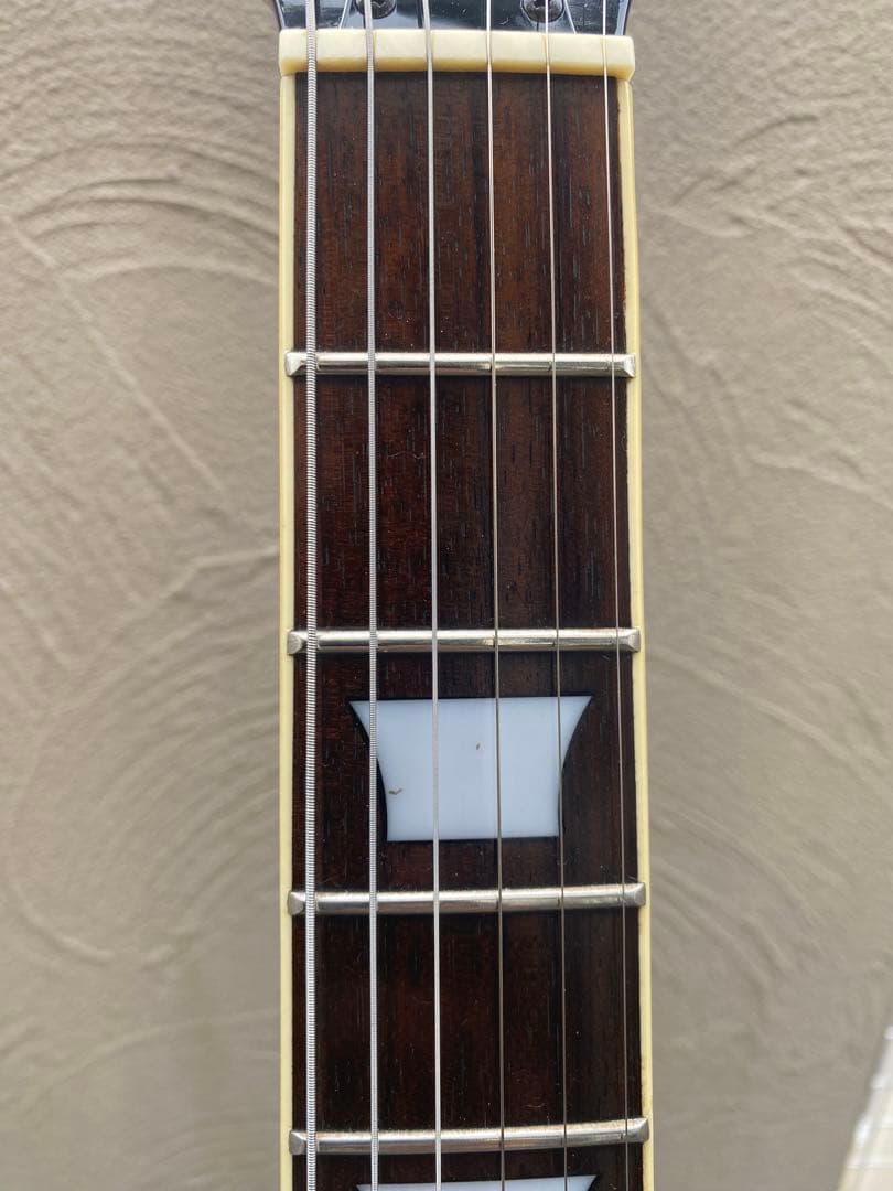 Silvertone(シルバートーン)