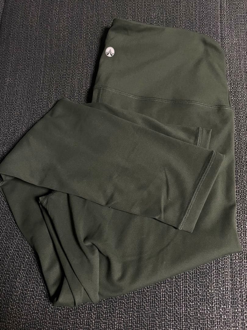 SUKALA レギンス オリーブグリーン ダークグリーン L ベーシック 無地