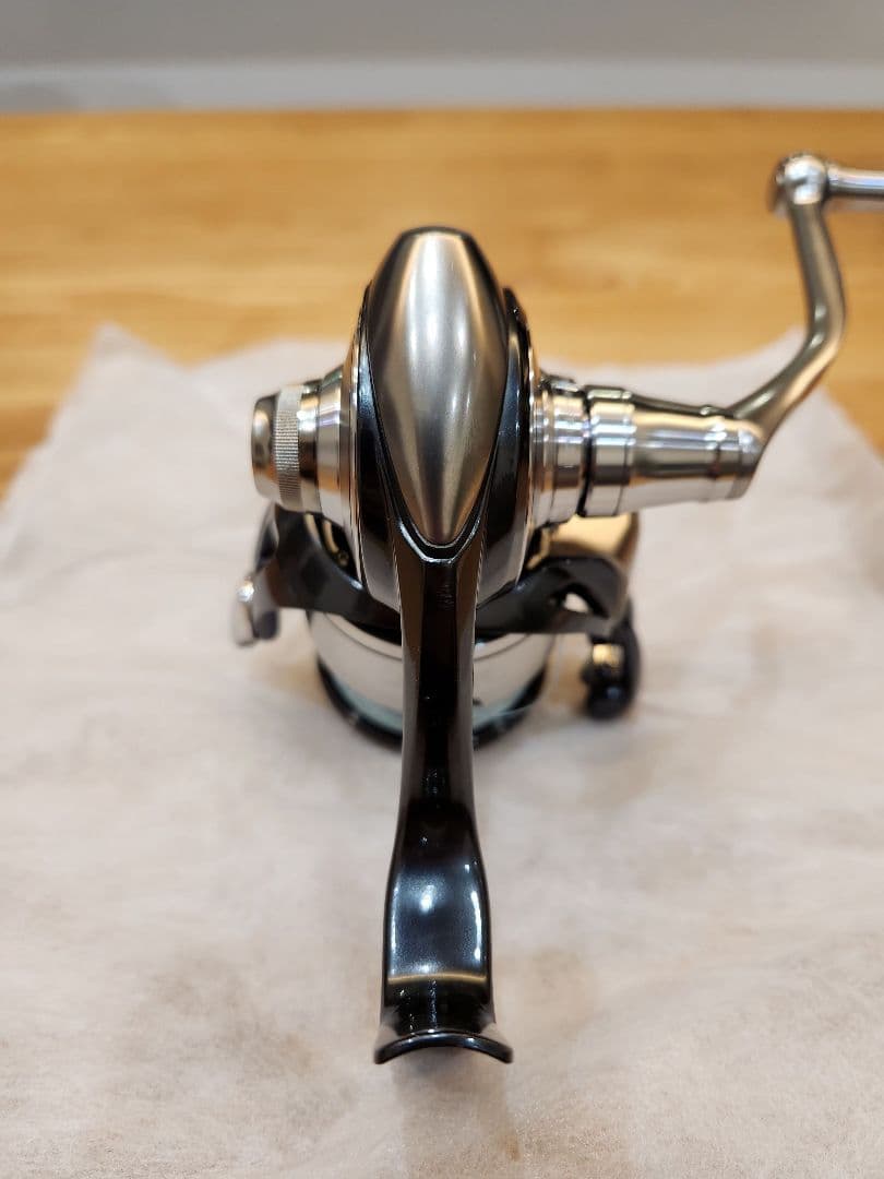 24セルテート5000D-XH リール フルベアリング