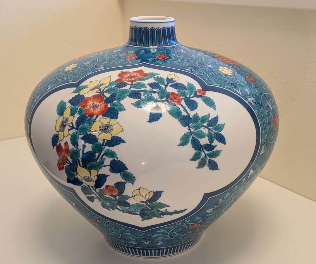 視行窯　花瓶　飾り壷　有田焼　池田喜与太　喜左衛門