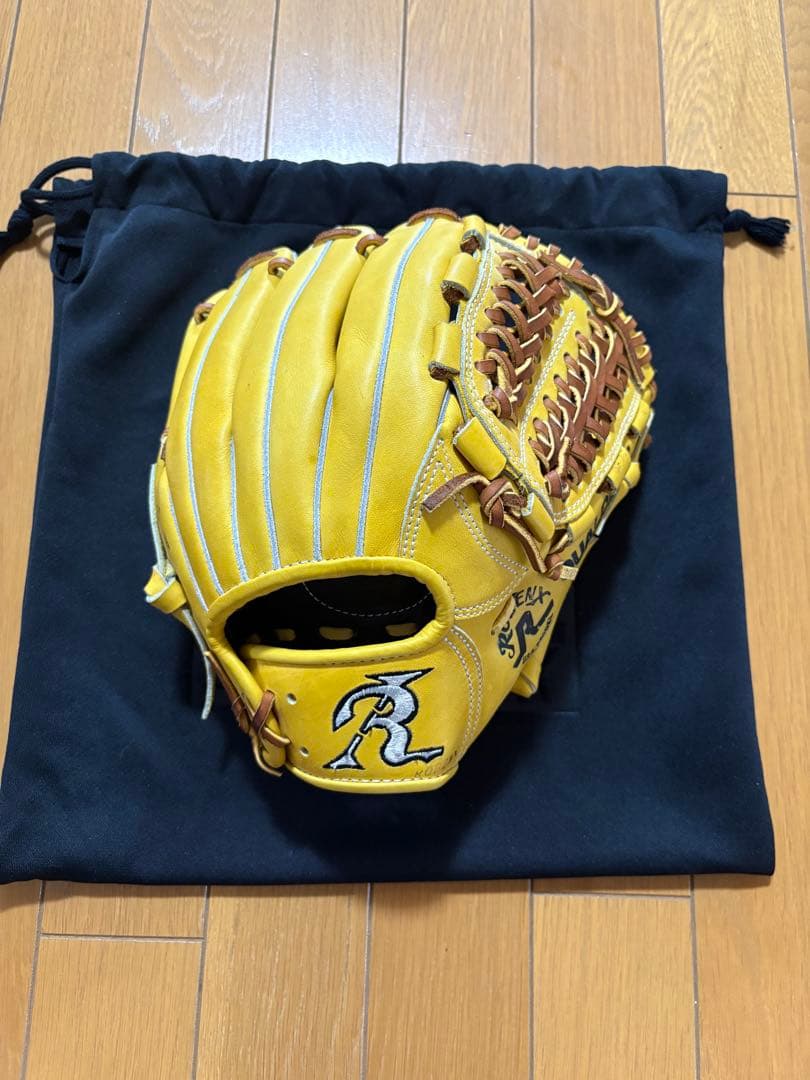 ロベンクス　イエロー レザー 軟式オーダーグローブ 内野用　収納袋付き