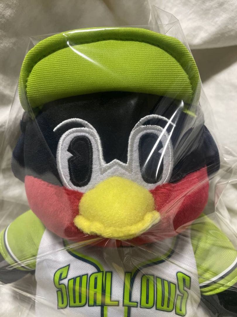 東京ヤクルトスワローズ お座り つば九郎 小 CREWユニホームv