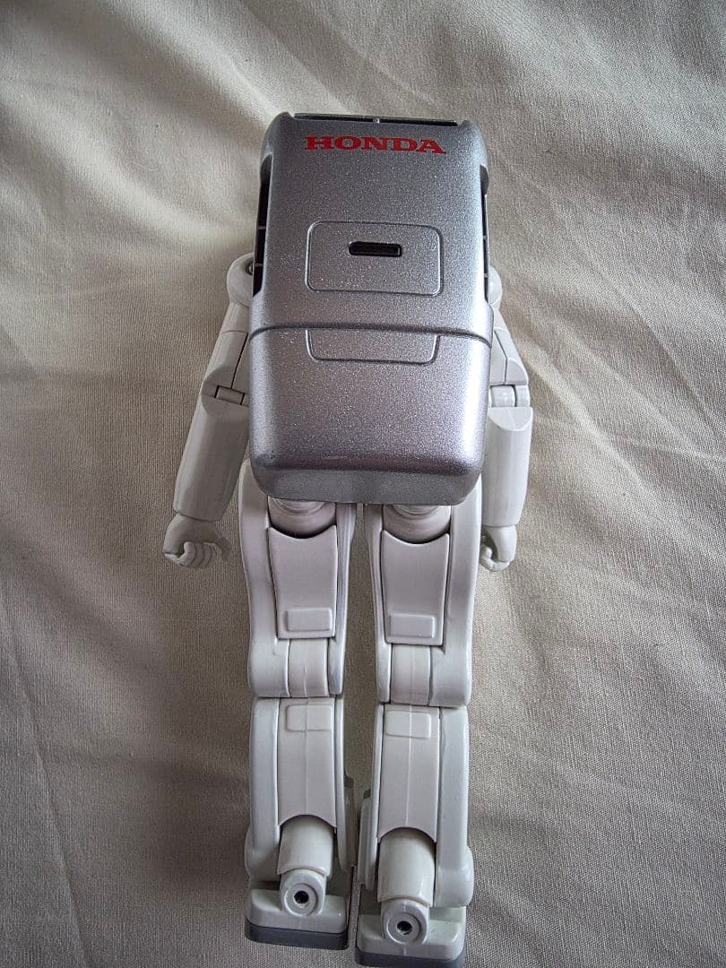 ホンダ ASIMO 超合金フィギュア 1/8スケール フィギュア