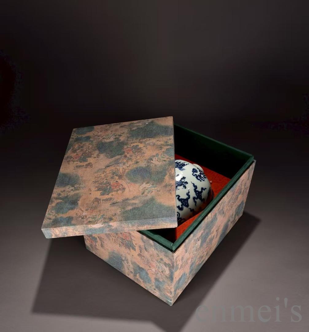 中国古美術 明宣徳 青花海水龍紋梅瓶 青花磁 壺 唐物 時代物 古陶磁 箱付き