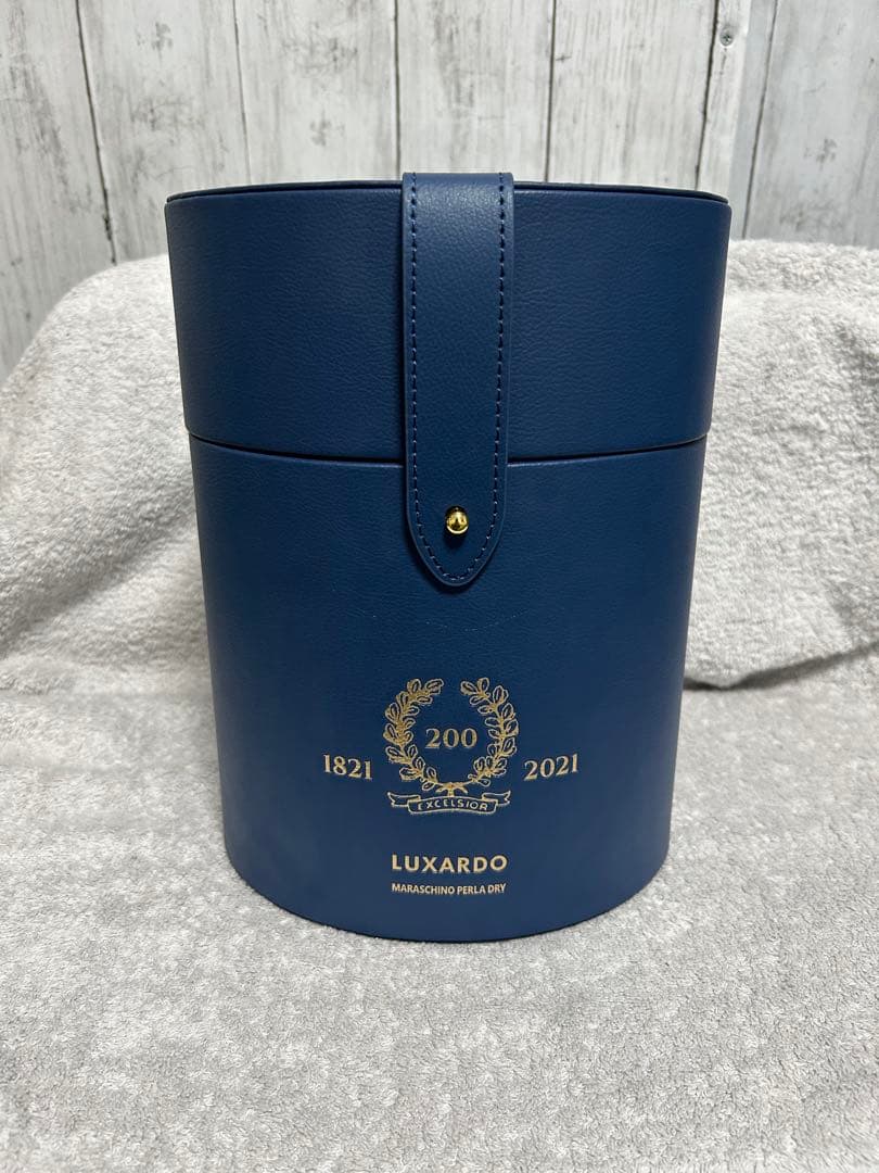 超レア物　ルクサルド　マラスキーノ　ペルラドライ　40% 750ml