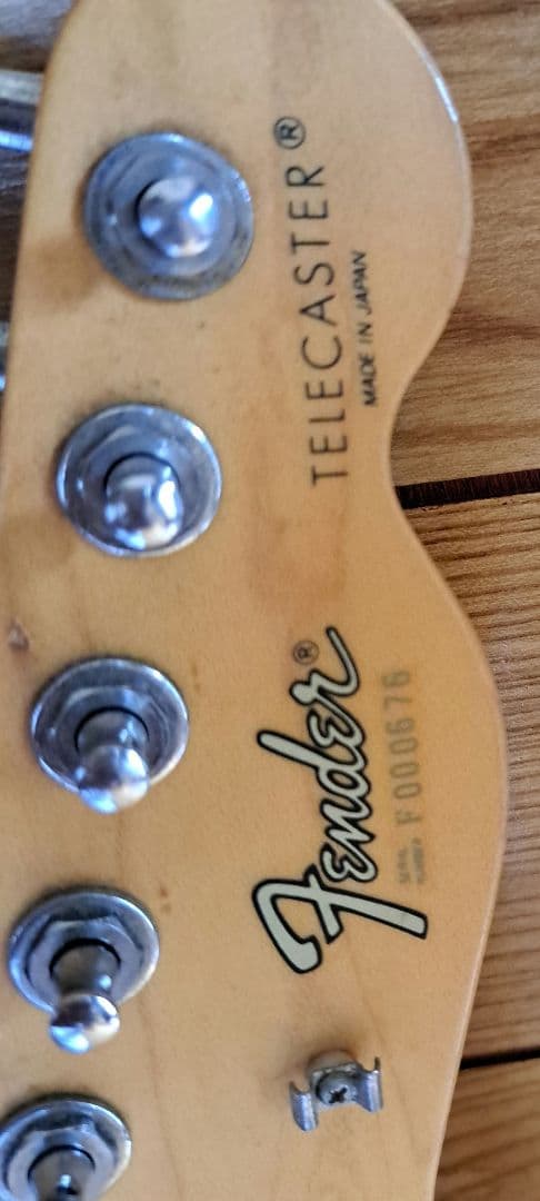 テレキャスタータイプエレキギター ブラック　Fender