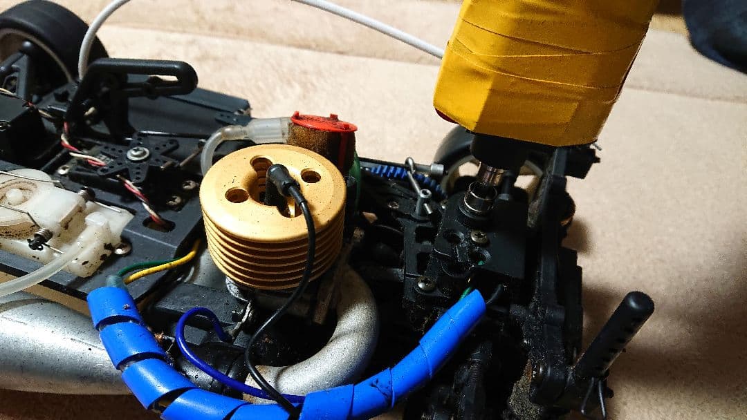 ラジコン スカイラインGTR カルソニック