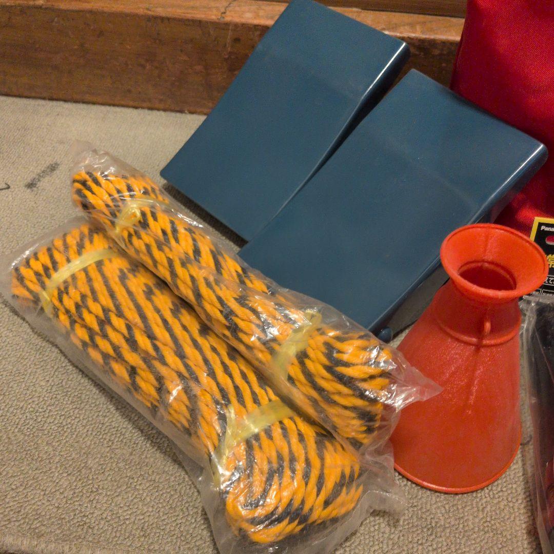 緊急防災工具　セット　送料込み