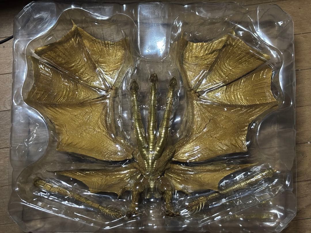 HIYAToys キングギドラ　引力光線 ver