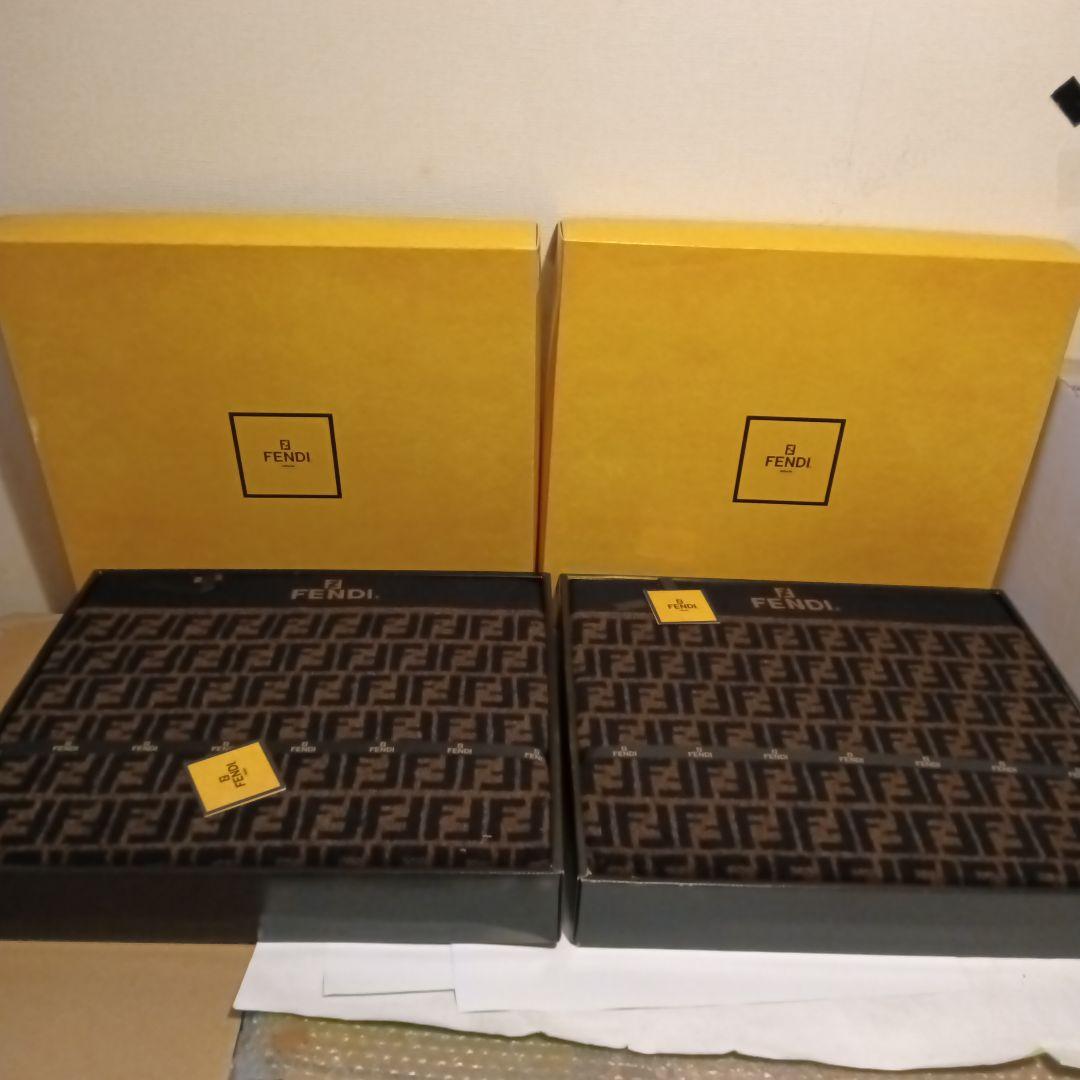 ★2月7日まで2222円 割引★FENDIフェンディ/タオルケット2枚11月9日