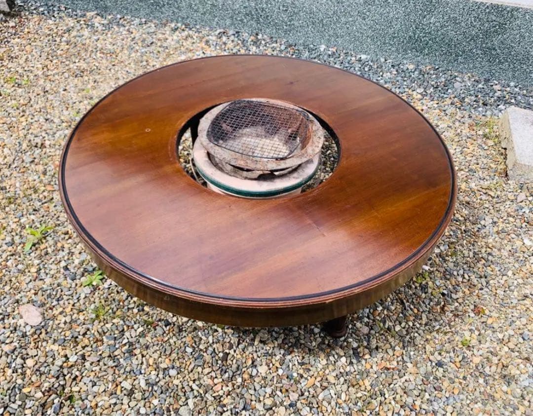 木製円形座卓 中央囲炉裏付き　ちゃぶ台