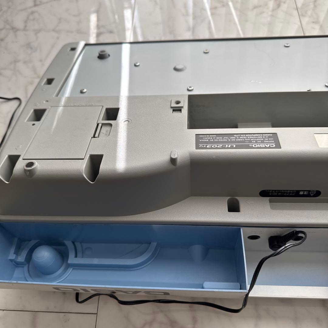 【美品】CASIO カシオ　電子ピアノ　電子キーボード　LK-203TV