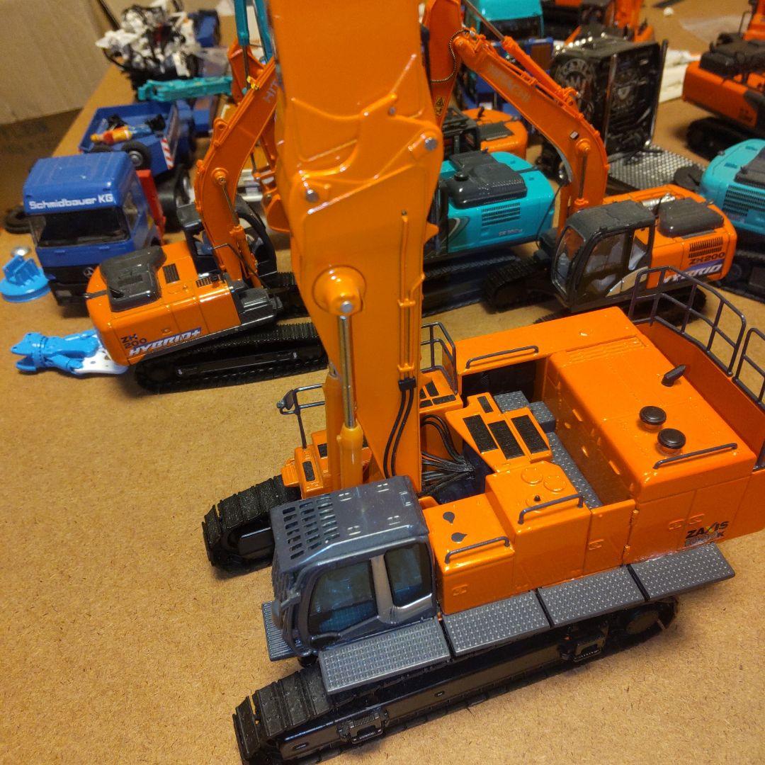 日立建機　ZAXIS 1000K ロングブーム、ツーピースブーム　1/50
