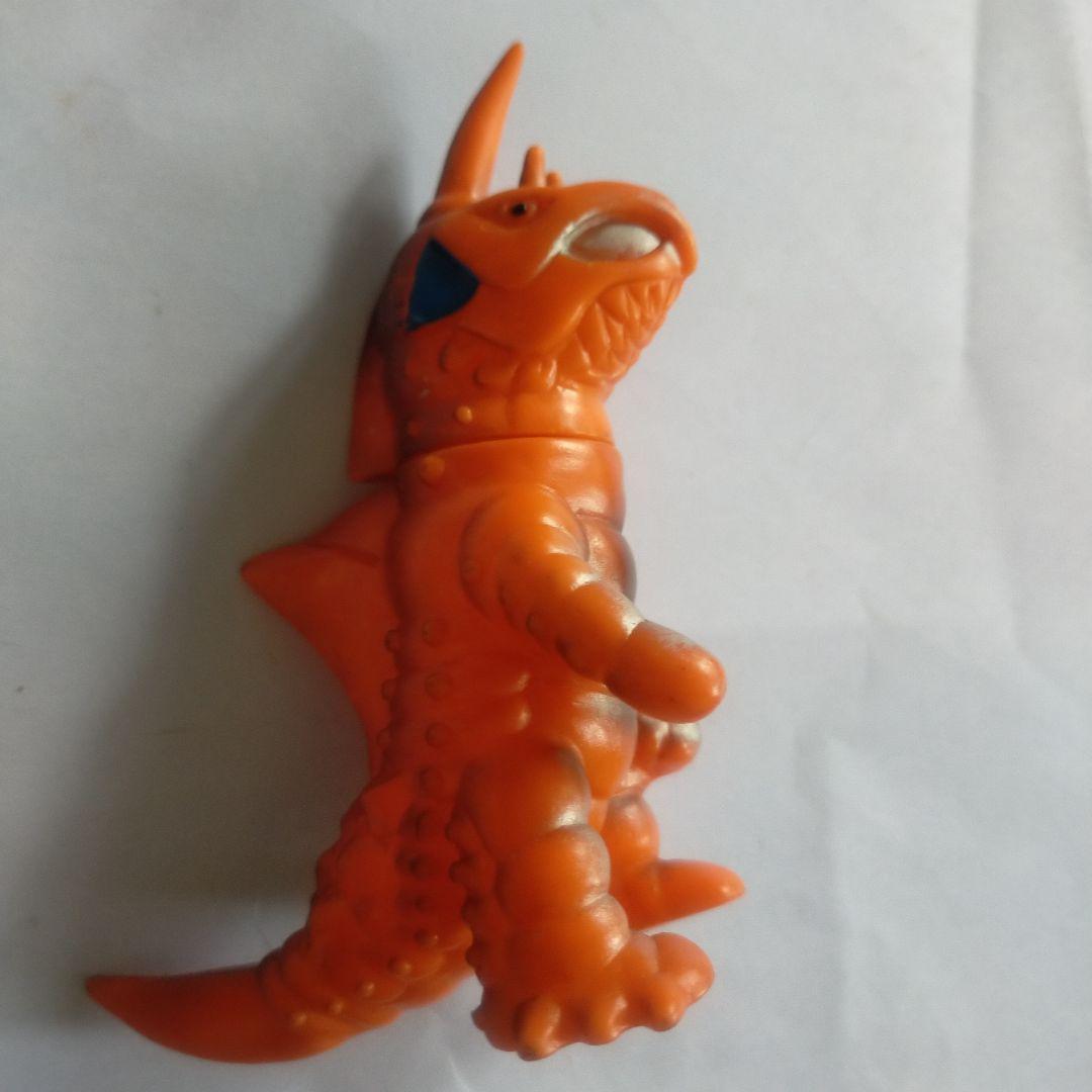 昭和　レトロ 仮面ライダー ベルト ウルトラマン　ソフビ　ブリキ　レア