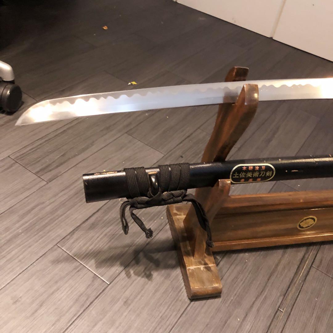 高級模造刀　居合刀　土佐美術刀剣　黒拵え　亜合金刀身　名刀