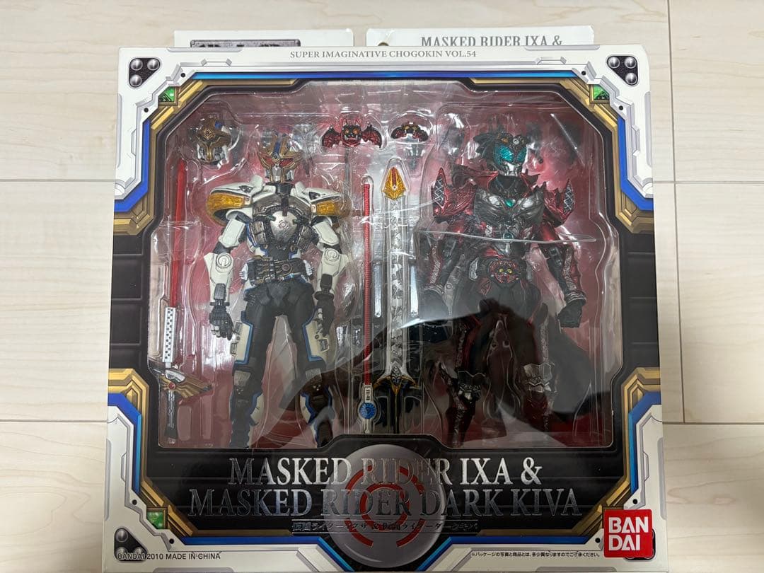 S.I.C仮面ライダーイクサ&仮面ライダーダークキバ