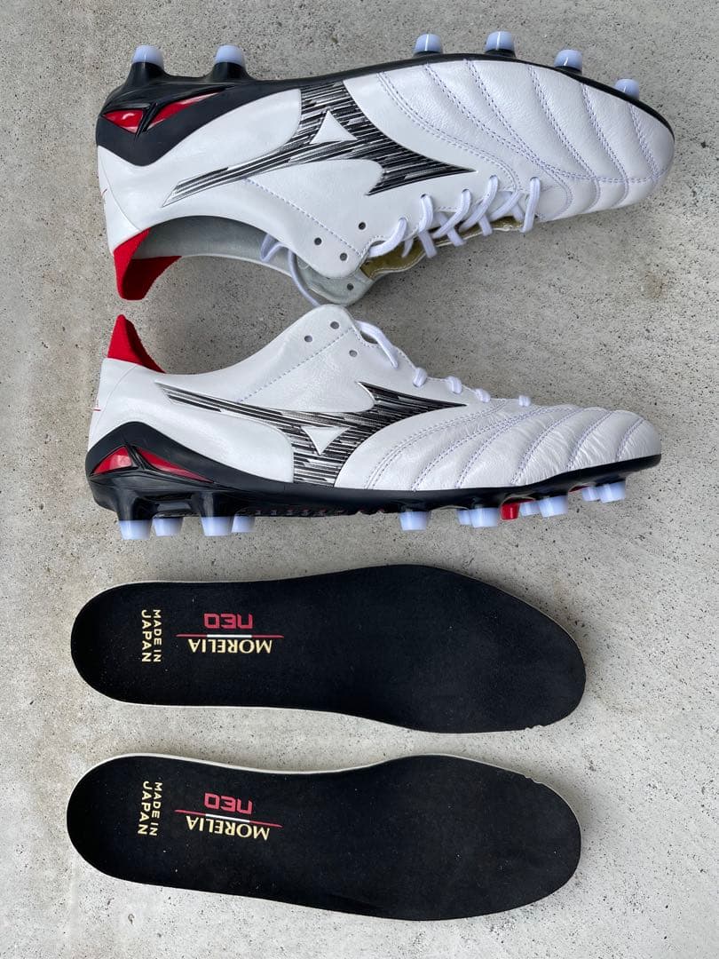 モレリアネオ4 26センチ