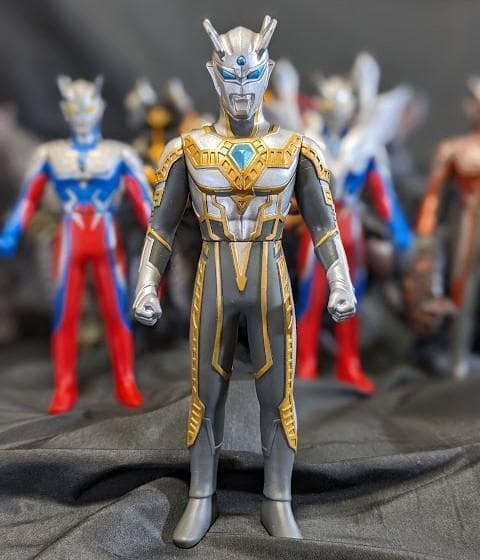 ウルトラマンゼロ＆カイザーベリアル＆ＥＸゴモラ（バンダイ）ソフビ12体セット