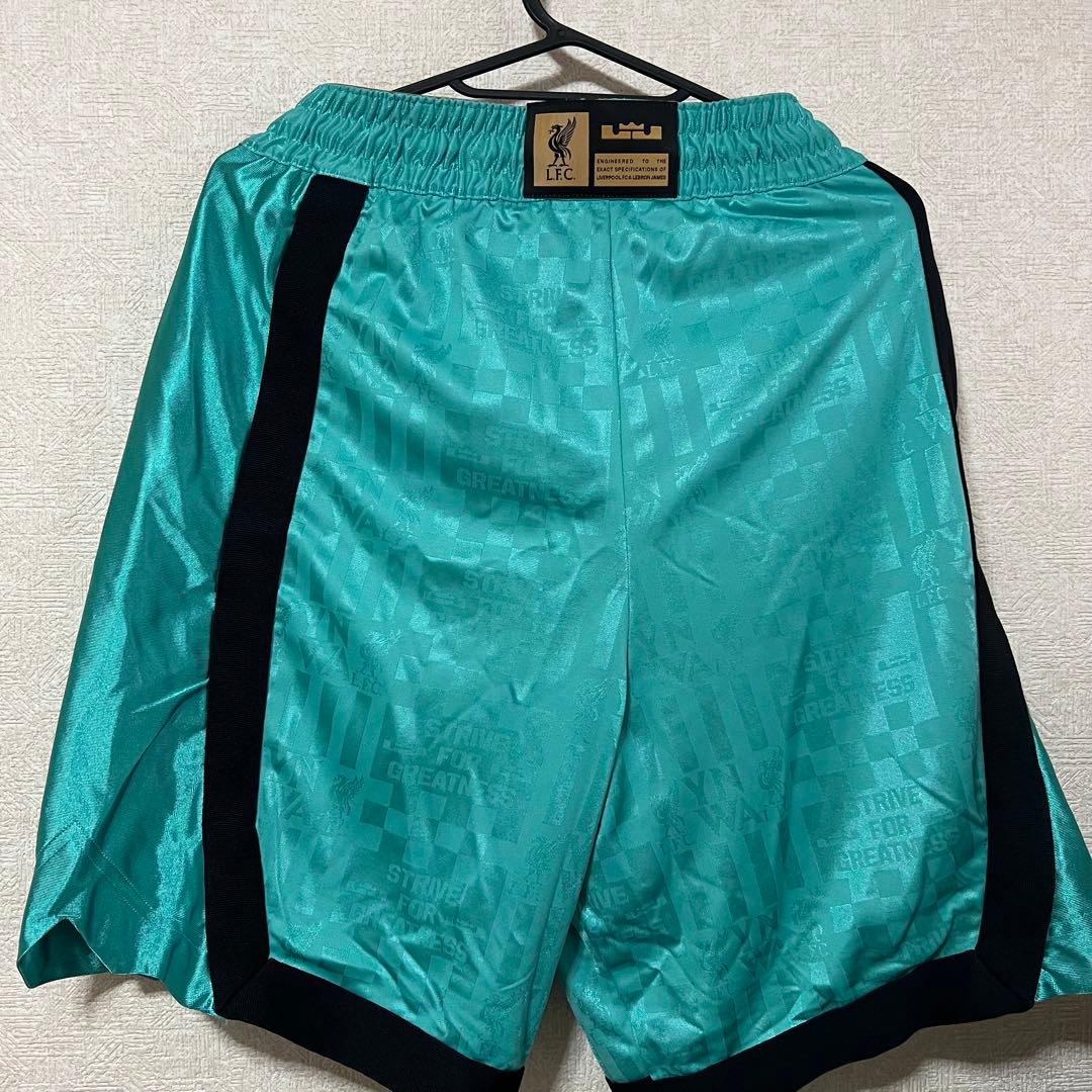 Liverpool ウェア　上下セット