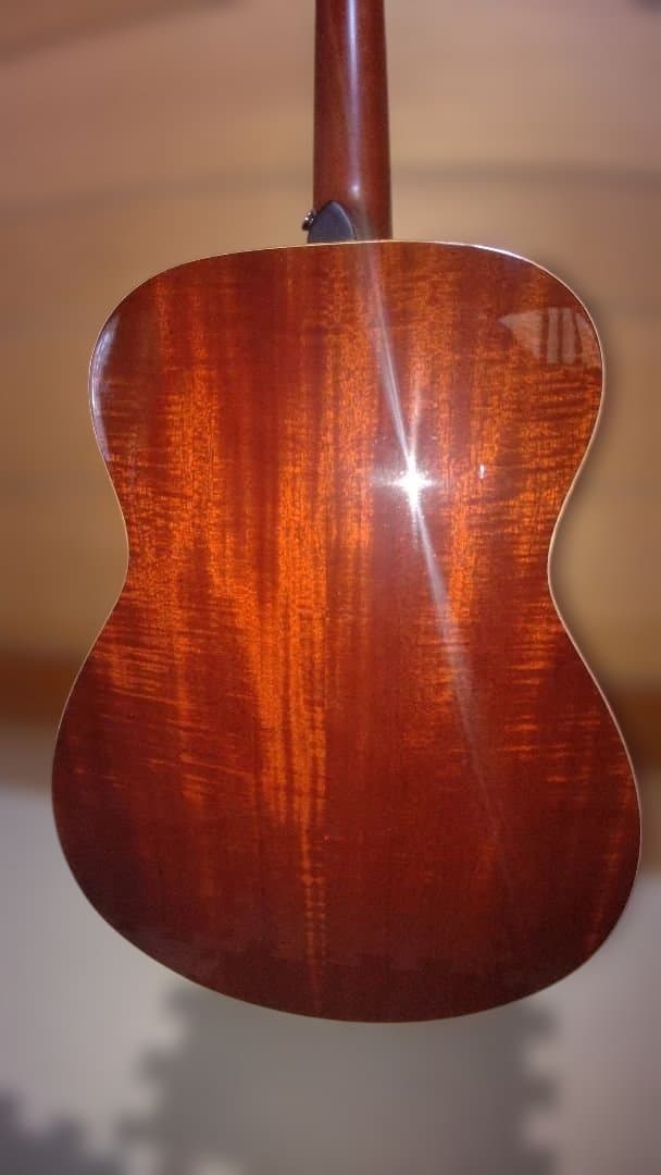 Yamaha FS850 アコースティックギター ソフトケース付属です。