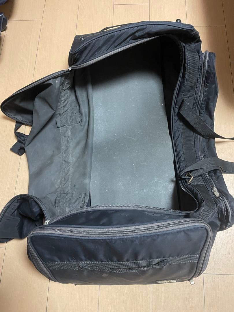 ヘルメット8セット　ケース付き