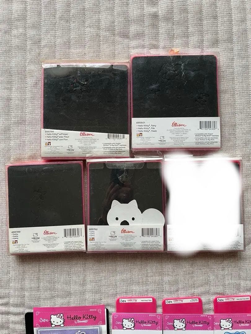 レア⭐︎Sizzix キティ⭐︎ダイカット　エンボス　10点セット