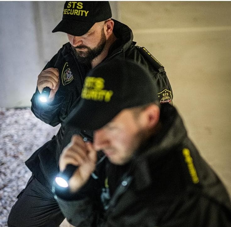 20%OFF Ledlenser TT3R タクティカル フラッシュライト