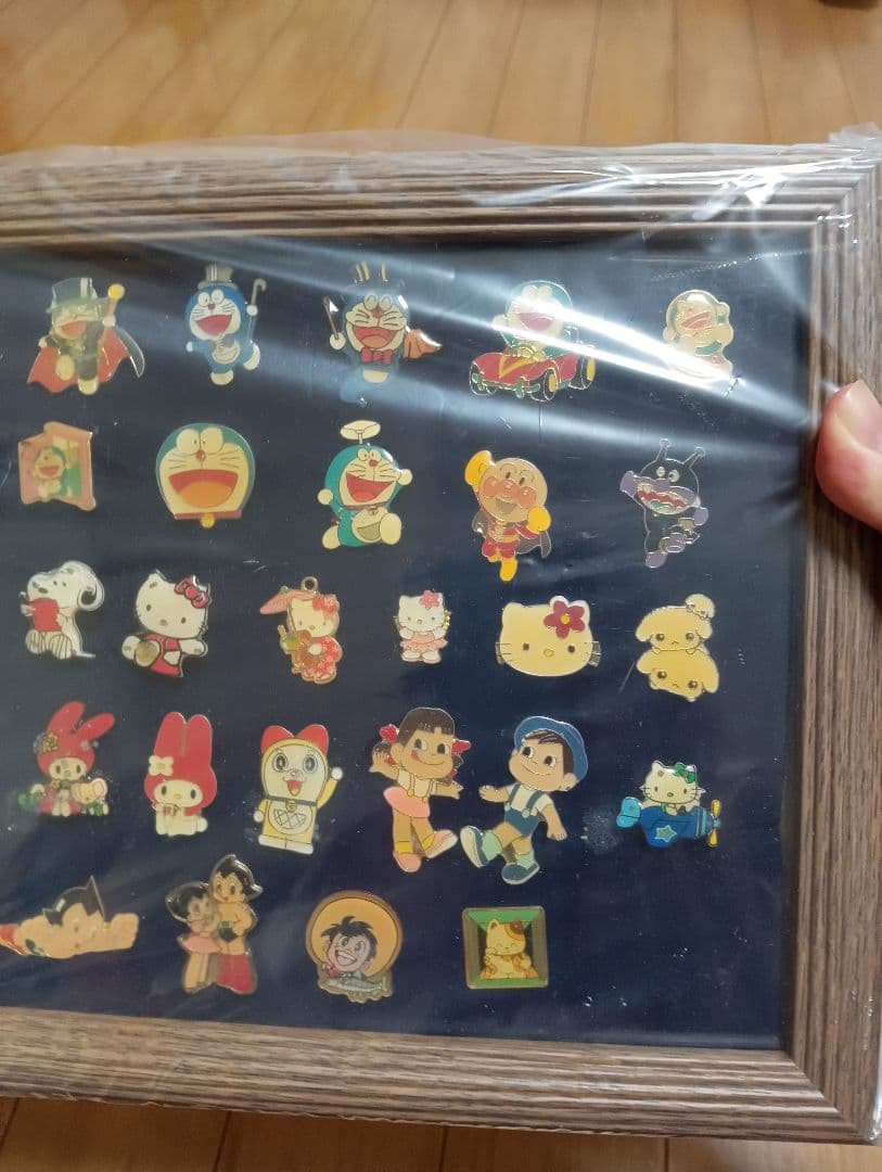 最終値下げ★ピンズセット★ドラえもん★アンパンマン★サンリオ★キャラクターバッジ
