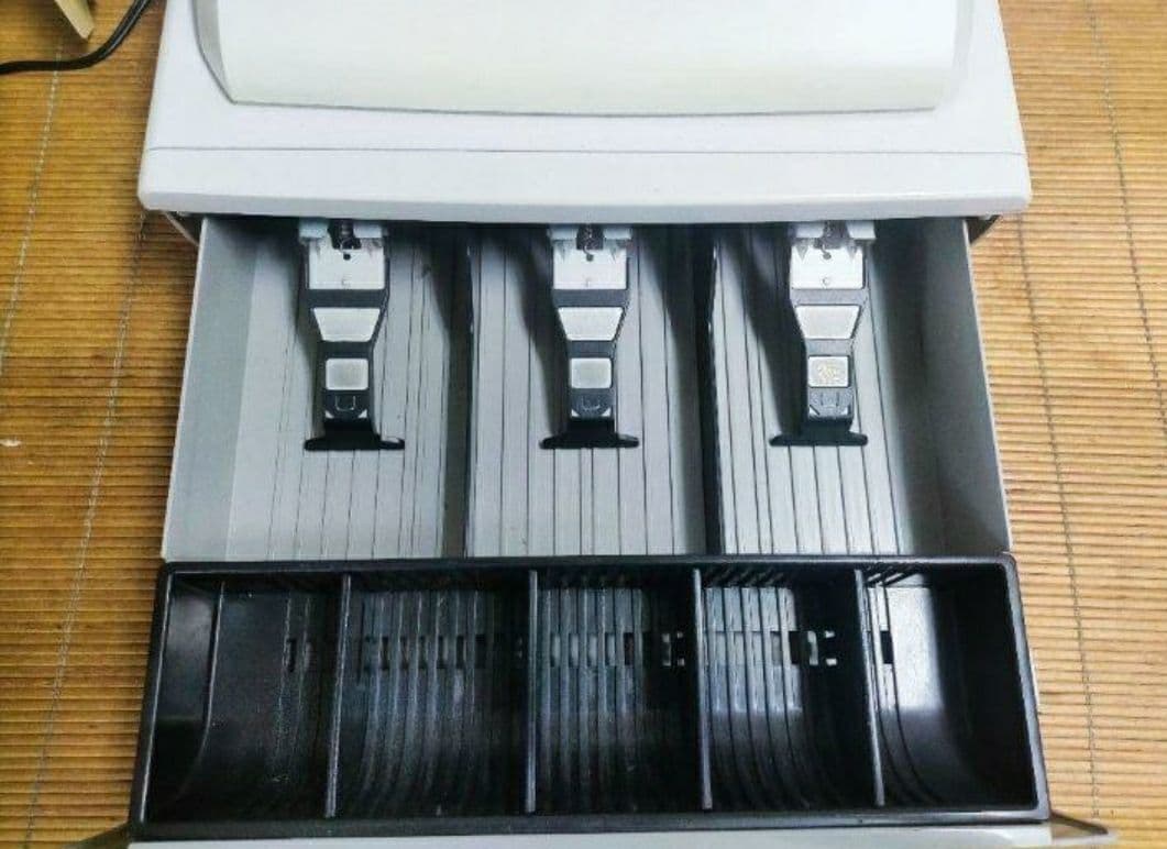 カシオレジスター　100ER　簡単便利特殊　送料込　464440