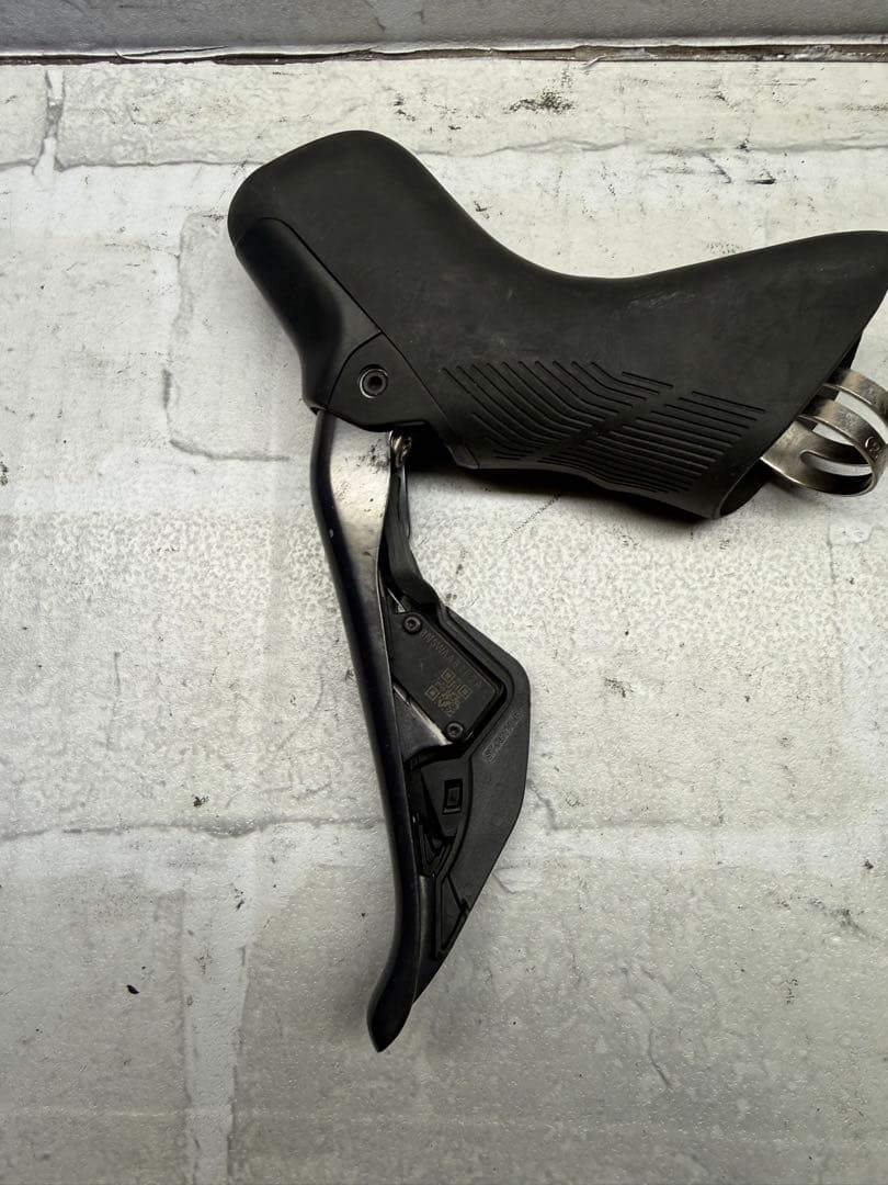 ST-R8170 di2 油圧stiレバー　右