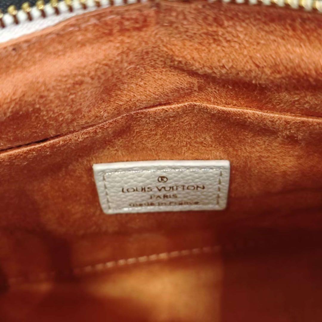 ☆専用ページ購入は1000円引きです！モノグラムショルダーバッグ