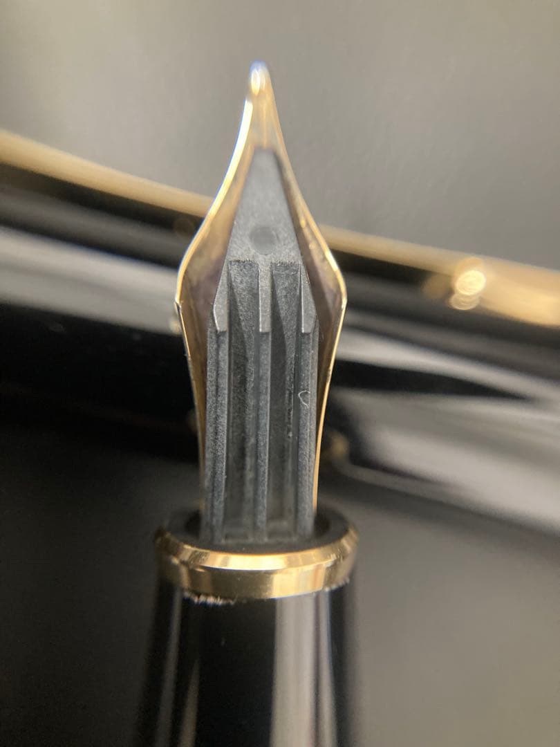 モンブラン　マイスターシュティック　極美品4810黒 14k 万年筆