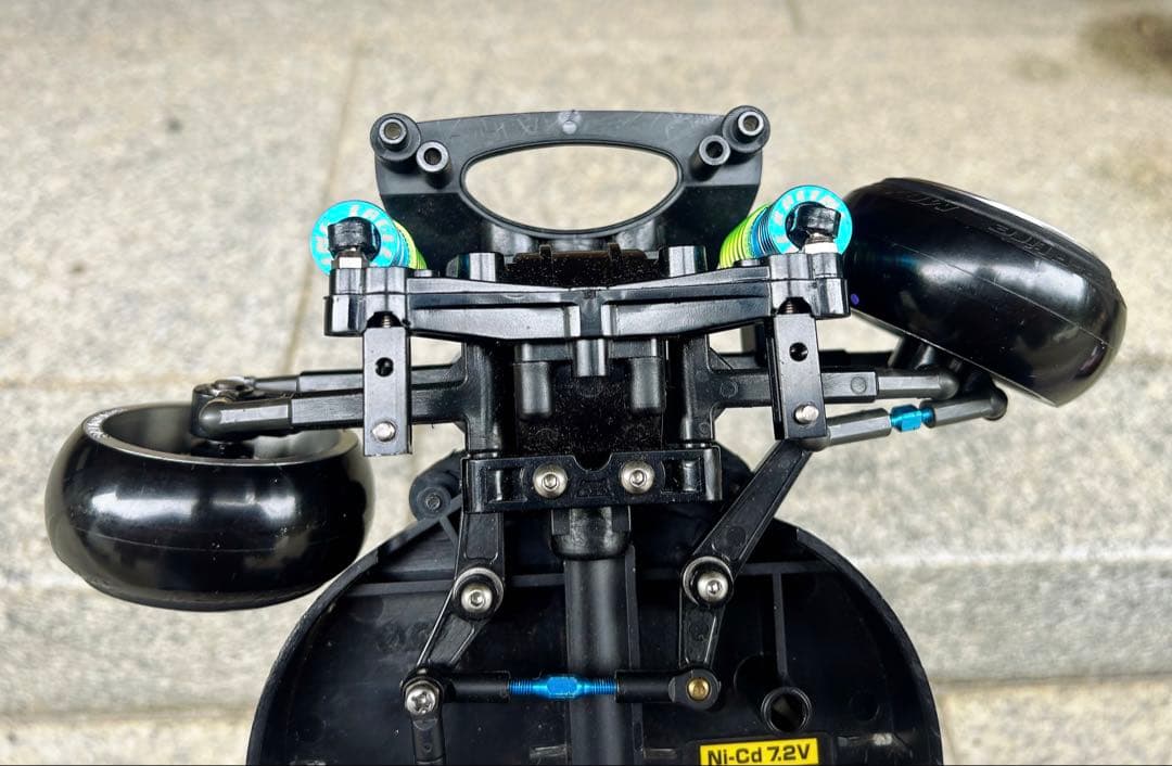 TT-01MRCコンバシャーシ+新品AE86トレノボディ