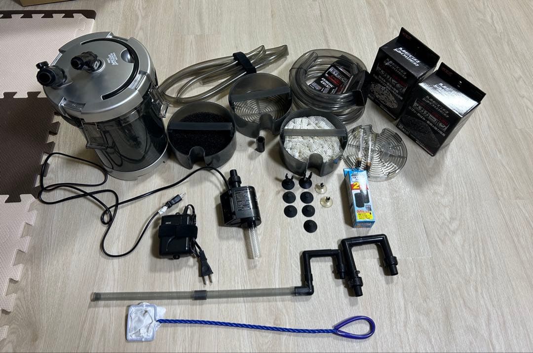 GEX ガラス水槽 60cm フィルター付き