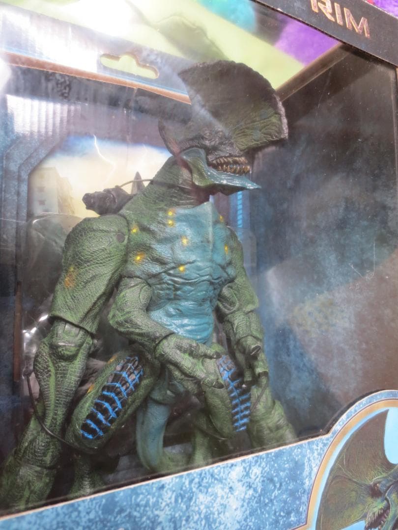 NECA『パシフィック・リム』KAIJU： AXEHEAD　フィギュア