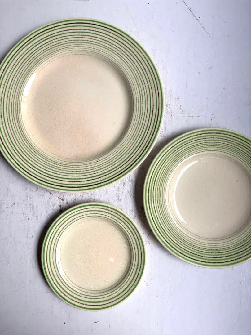 845 英国 アンティーク スージークーパー プレート3点組 クレヨンライン