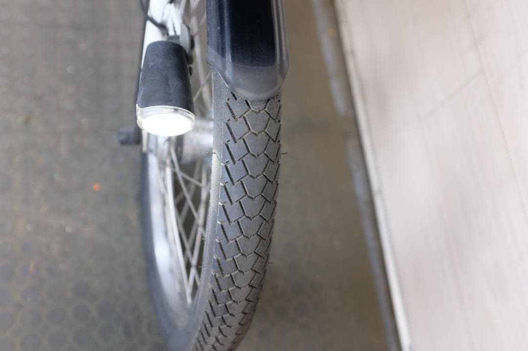 コトジロー )パナギュット　20インチ3段13.2Ah（5点灯）充電器あり